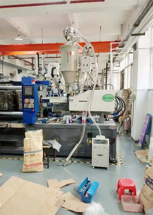 Hopper Dryer With 3 Kw For Drying Plastic Pellet In Injection color customized