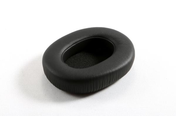 noise-canceling ear pad black colour accessories for the headphone wired