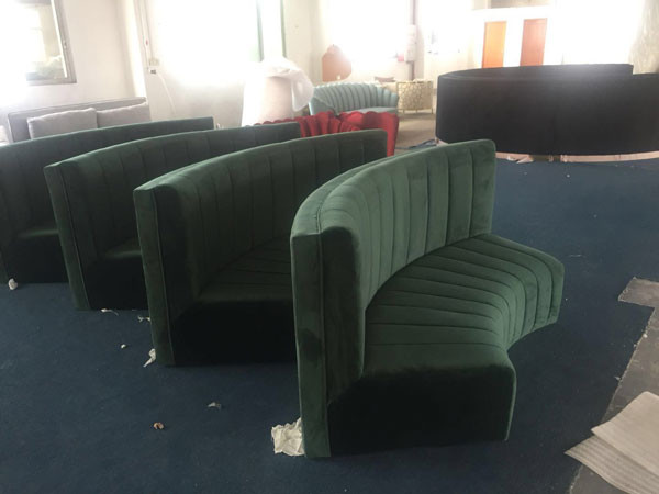 Hotel Lobby Club Lounge Sofa Black Curved Circular Velvet Fabric