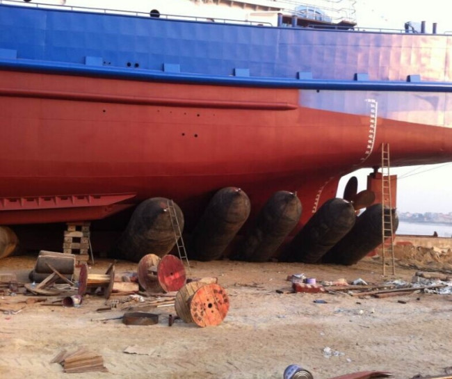Wear Resistant Ship Launching Airbags