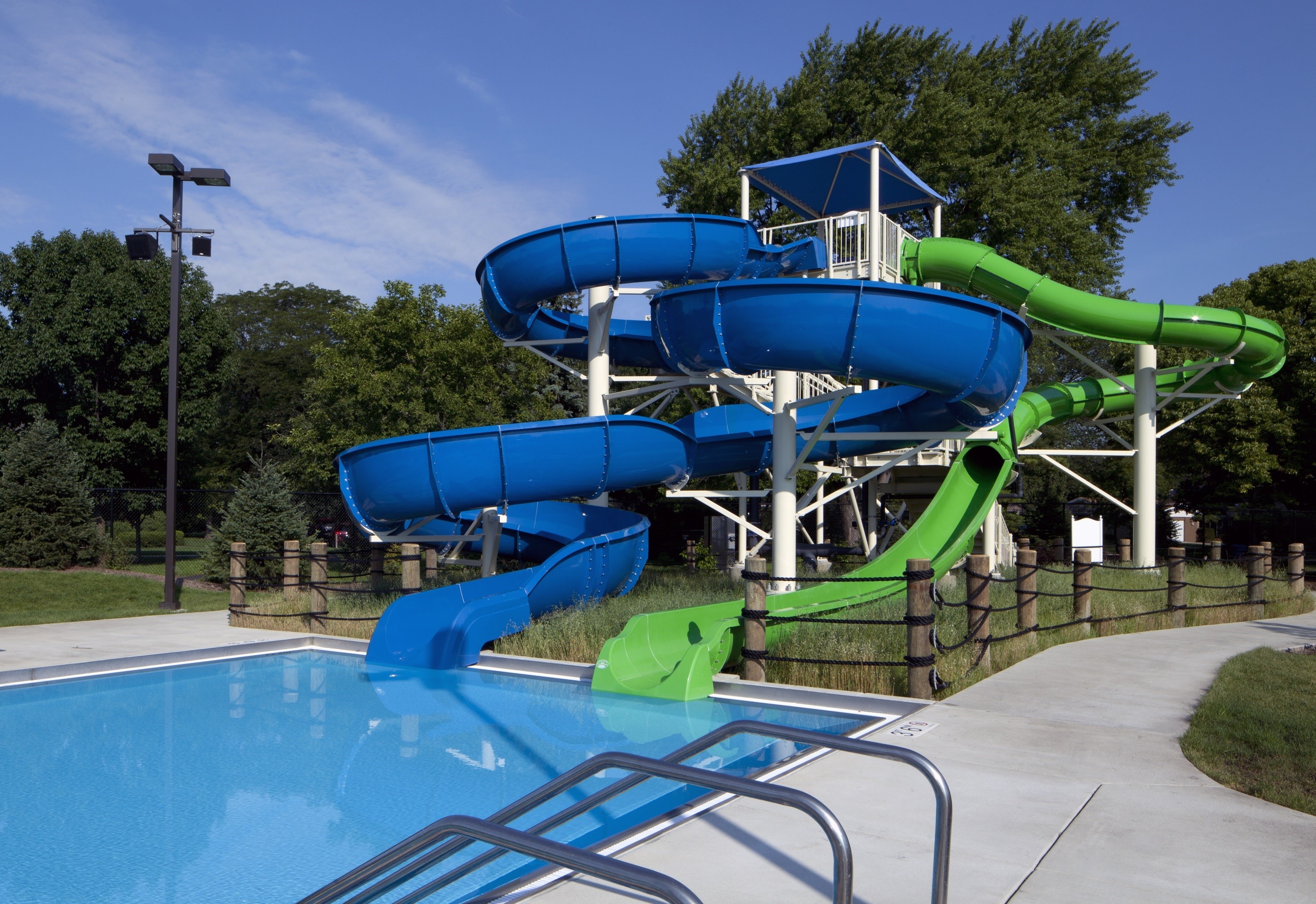 Theme Park Rides Water Games Outdoor Games Fiberglass Swimming Pool Slides Set for Kids