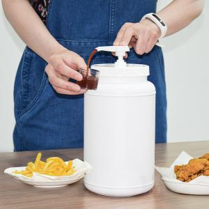 Wholesale Square Head Syrup Pump Dispenser Condiment Kit With 3000ml Round Container from china suppliers
