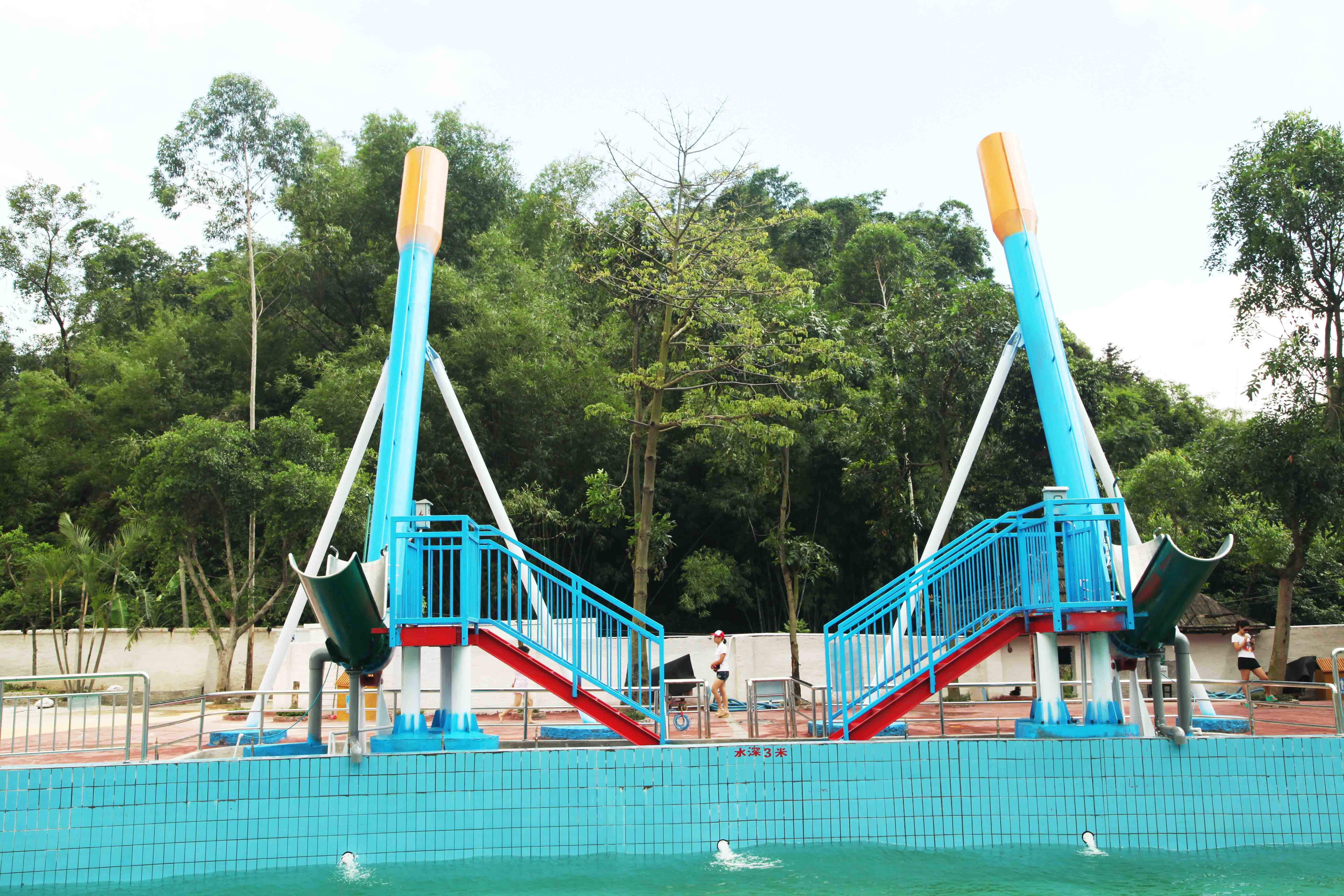 Commercial Funny Free Fall Fiberglass Pool Slide / Cannon Ball For Water Theme Parks