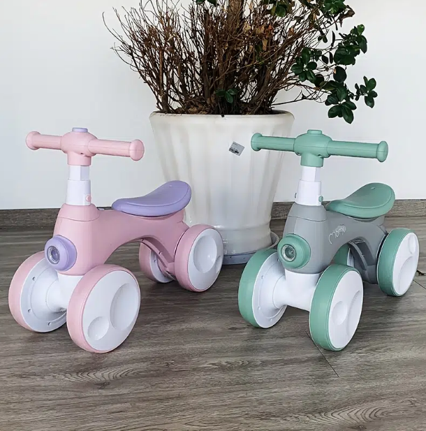 Light Music and Bubble Device Balance Bike for 1-6 Years Old Kids 4 Wheels Car Style