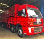 8 X 4 Heavy Duty Cargo Box Truck , 30 - 40 Ton Closed Van Truck 340hp / 380hp