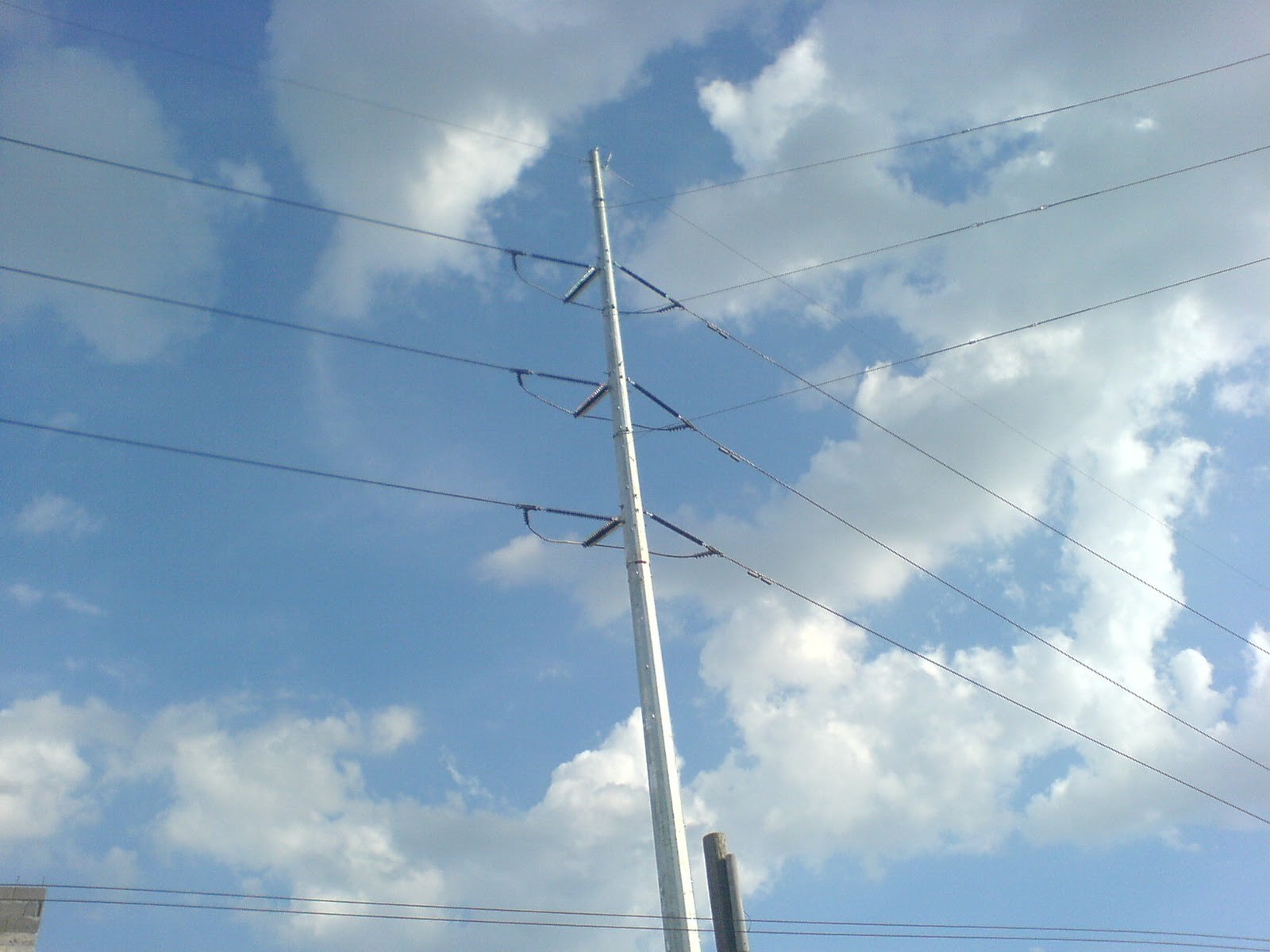 Electrical Power Transmission Poles NEA Standard Q345 35FT Direct Buried