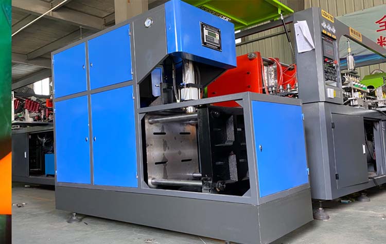 Semi-automatic PET Bottle Stretch Blowing Machine for Food Beverage Processing Plant