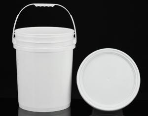 Wholesale Convenient Handle Snap On Lid 5 Gallon Plastic Buckets 15.5 Inches from china suppliers