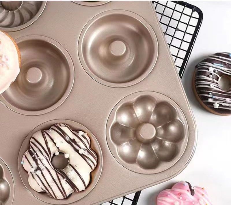 Carbon Steel Non-Stick DIY Baking Pan Muffin Cartoon Cake Mold