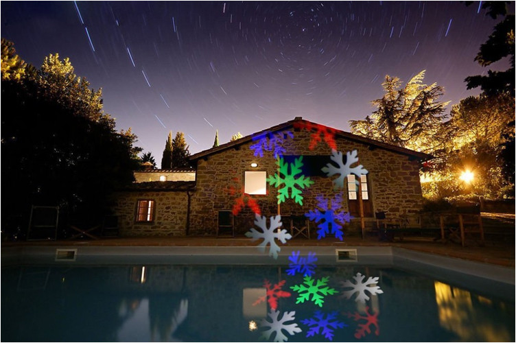 Instant Orders Waterproof Snowflake Pattern LED Star Christmas Laser Light Projector Lamp