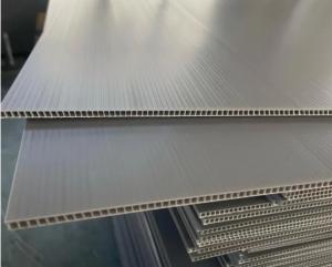 Wholesale 4 Feet Width PP Hollow Sheet Corrugated Plastic Panel for Advertising Water Resistant from china suppliers
