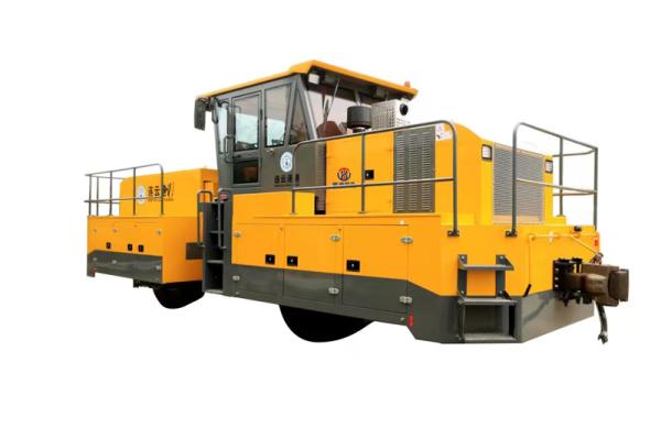 HTRR113 type rail-road dual-purpose tractor uses internationally renowned brand