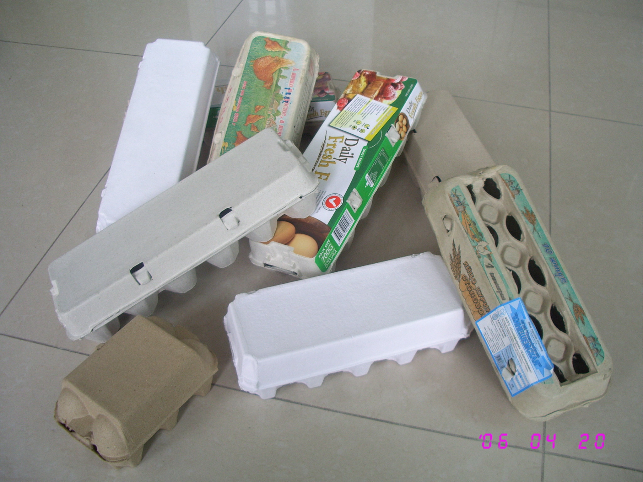Semi Automatic Small Egg Box Forming Machine 440V Paper Moulding