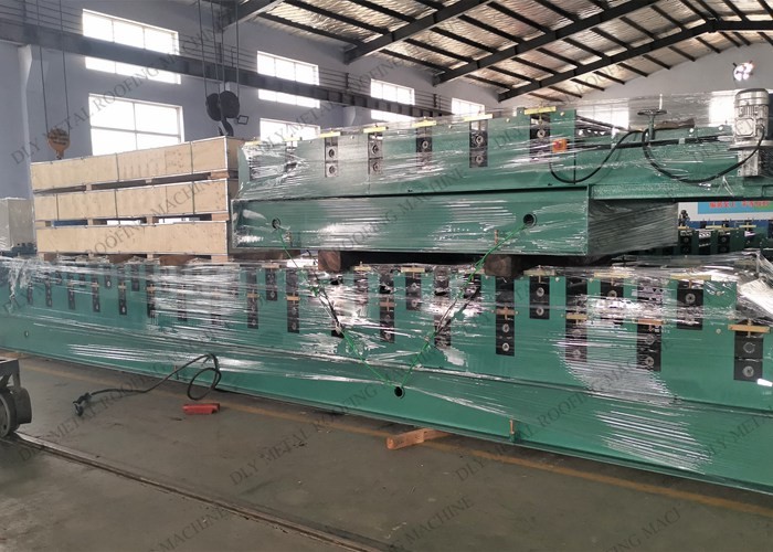PLC Double Roof And Wall Panel Roll Forming Machine 1250mm 380V