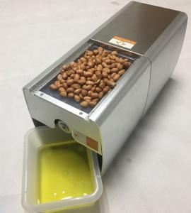 Wholesale Screw Oil Pressing Groundnut Oil Making Machine 220V Voltage 12 Kg Weight from china suppliers