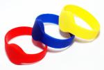 Customized RFID Silicone Bracelets Waterproof RFID NFC Wristband With Logo Print