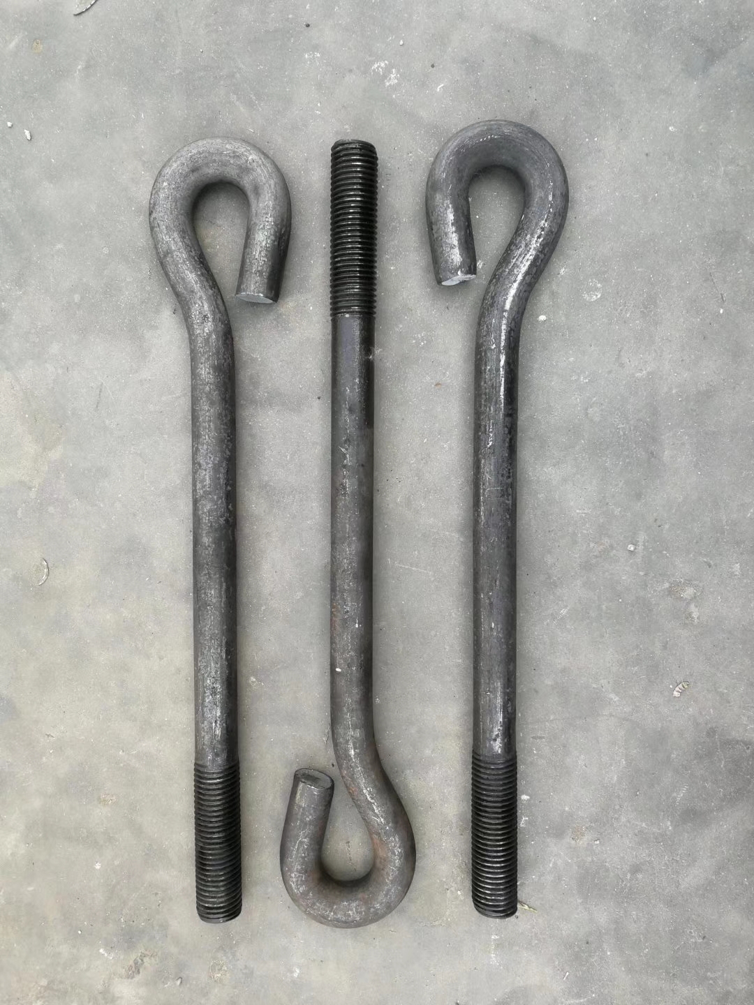 Silver L Type Foundation Anchor Bolt Grade 4.8/ 8.8/ 10.9/ 12.9 Ect for Carbon Steel