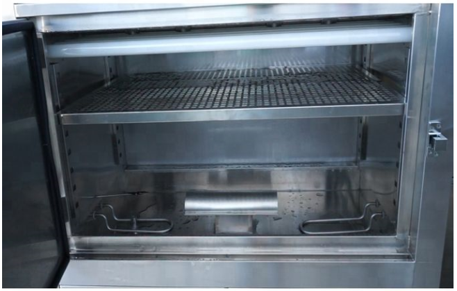 500 L UV Test Chamber Aging Lamps For Temperature Shining Strength Humidity