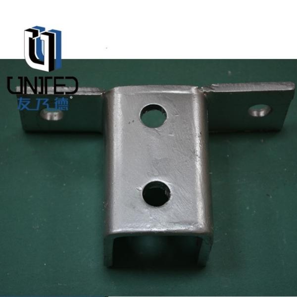 Corrosion Resistant Silver 4 Hole Base Steel Strut Channel Accessories / Strut