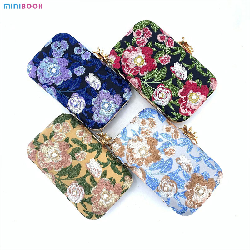 Low MOQ Mix Models Designer Elegant Embroidered Handmade Beaded Dinner Bag for Daily Life