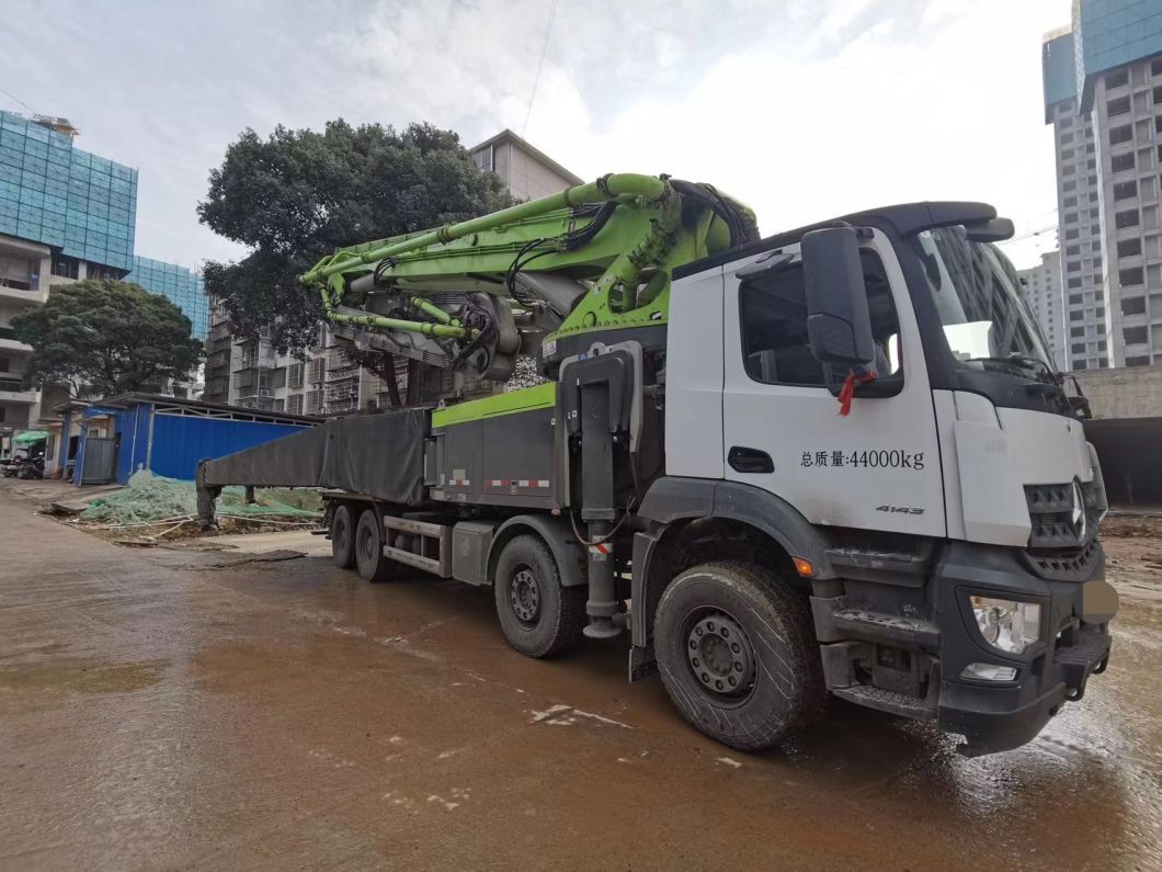 Used Heavy Equipment Zoomlion 63 Meter Concrete Boom Pump