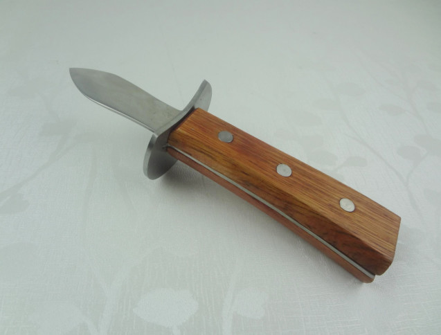 New Style Professional Oyster Knife With Hand Safeguard For Oyster Opener