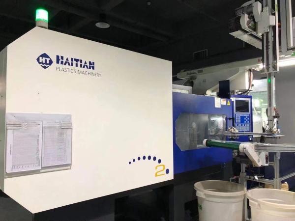 Used 8.3T Double Colour Injection Moulding Machine For Automotive Packaging