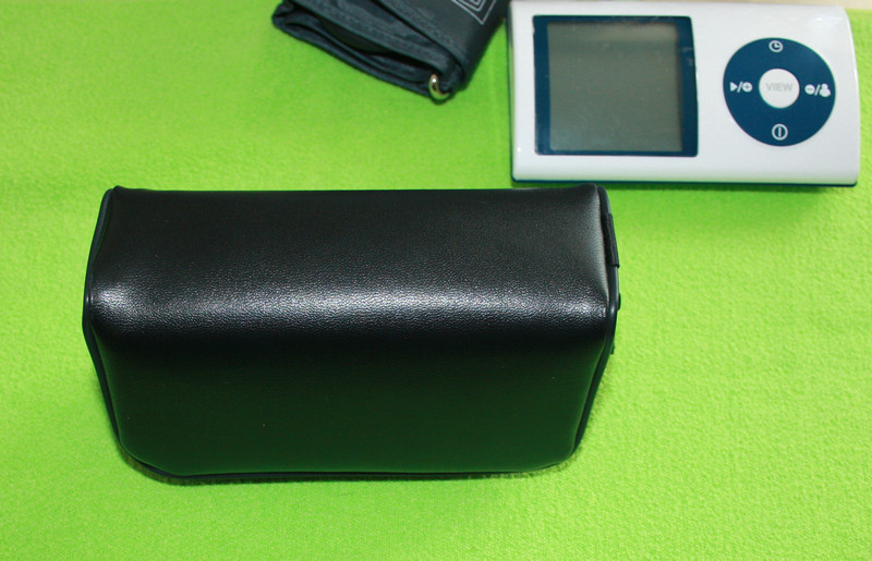 Digital Wrist Blood Pressure Monitor For Hospital Wards
