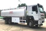 Sinotruk Howo Diesel 6x4 336hp Refueling Tank Truck