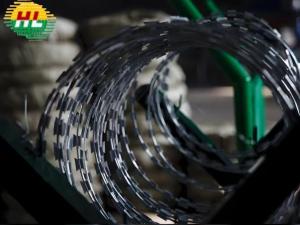 Wholesale BTO-22 Razor Barbed Concertina Wire For Sale from china suppliers