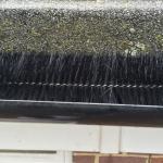 Black Bristle Color Gutter Cleaning Brush 4m Rolls 100mm OD For Gutter