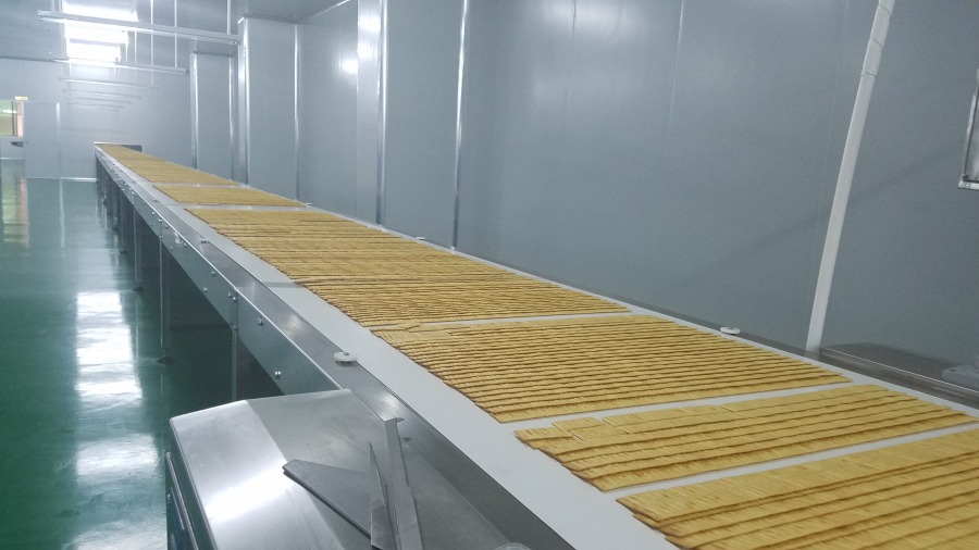 Width 1200mm 800kg/H Bakery Biscuit Making Machine / Biscuit Production Machine