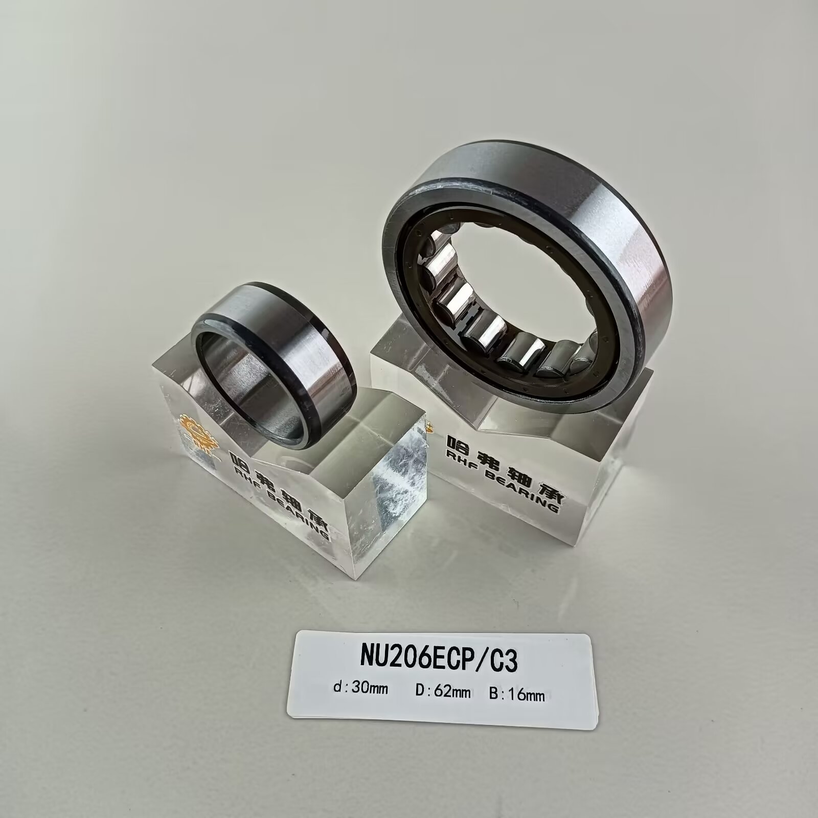 Single Row NU/NJ/NF206ECP Cylindrical Roller Bearing 30*62*16mm with High Load Capacity