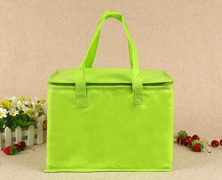 Reusable aluminium foil thermal insulation material cooler bag for picnic with Strapping tape closureRecycled PP Woven Plast