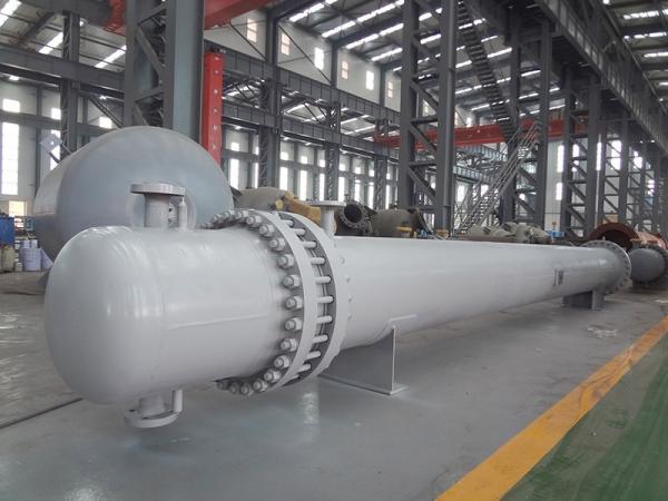 Quality Energy Efficiency Chemical Heat Exchanger Shell And Tube Type Condenser CE for sale