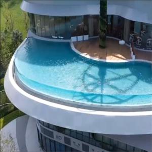 Wholesale Affordable Transparent Acrylic Plastic Plate for Family Swimming Pool from china suppliers