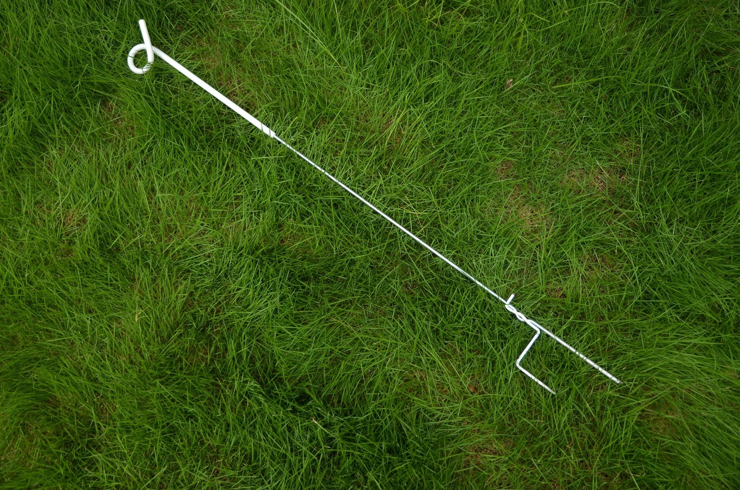Electric Galvanized Pigtail Post With Strong Step For Cattle Fence QL802