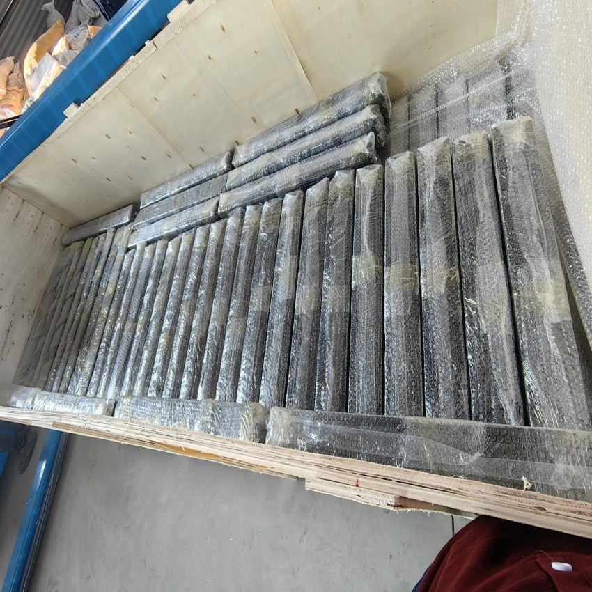 Aluminum Extrusion Stair Handrail Glass Balustrade Banister Fasica Mounted