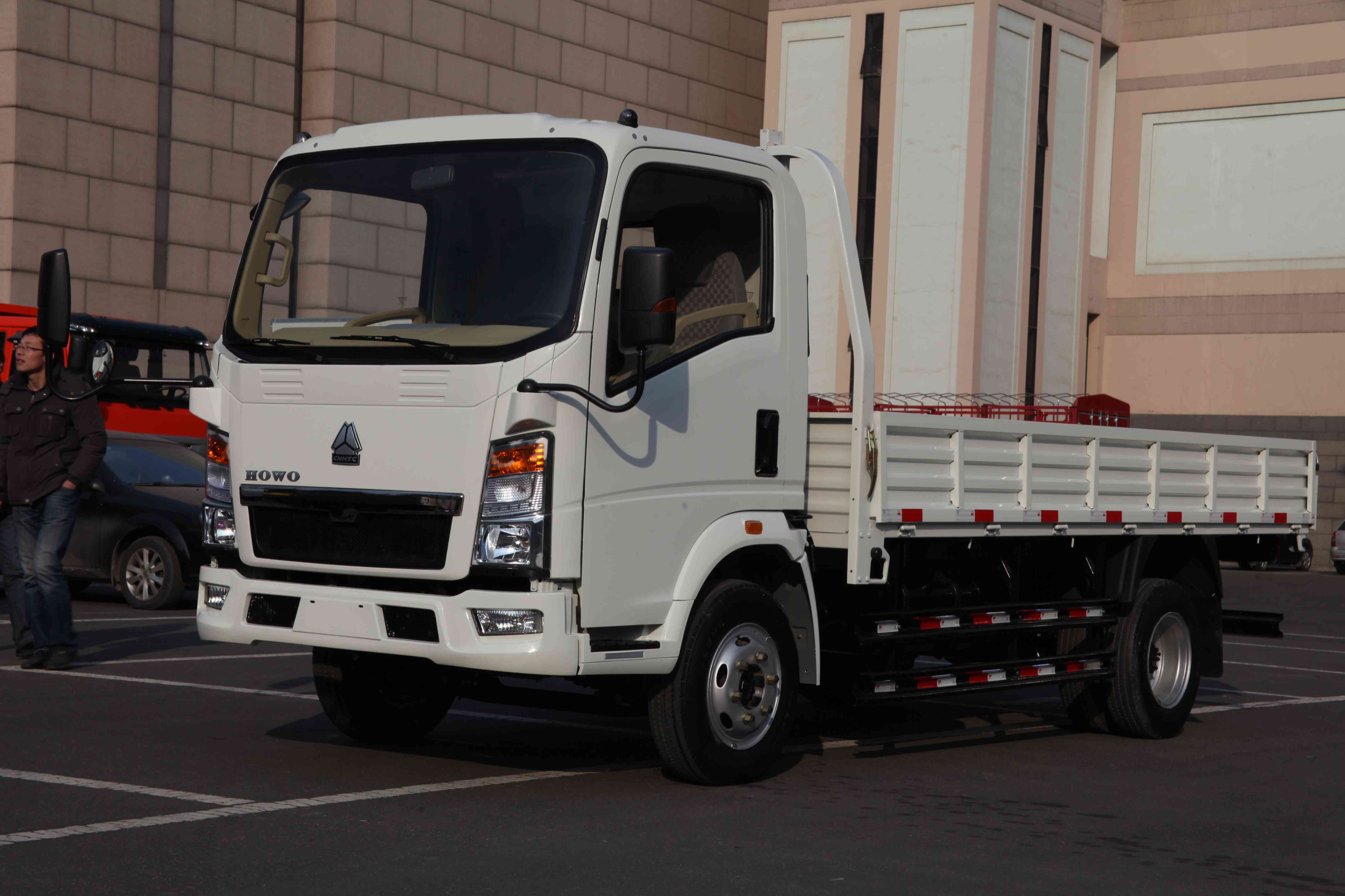 sinotruk light trucks