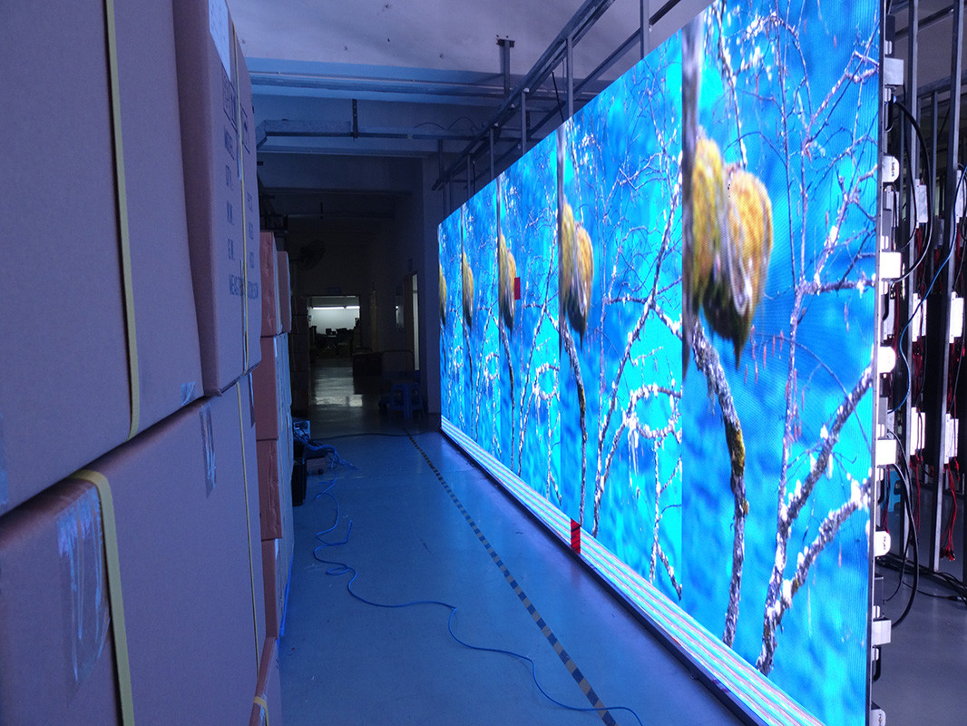 3D Effect P2.5 High Brightness LED Display 160000 Dots Pixel Density