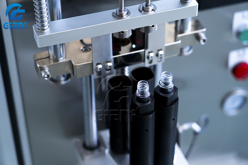 1ml - 15ml Mascara Filling Machine 28pcs/Min Cosmetic Liquid Filling Machine
