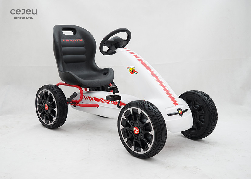 Non Electric Kids Go Karts Music Pedal Go Car With Light
