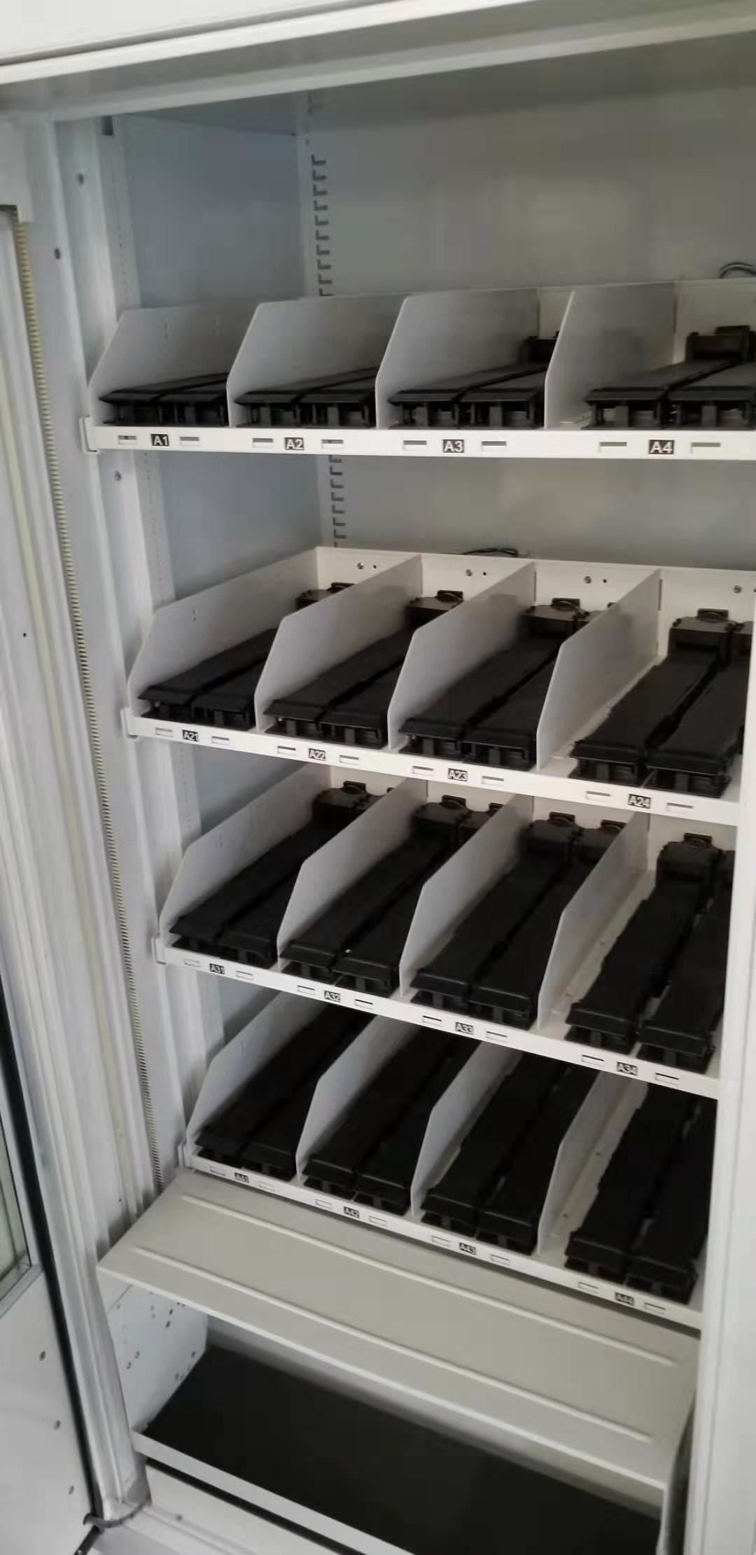 MDB Fruit Vending Machine 3-20°C Adjustable Temperature Micron Smart Vending