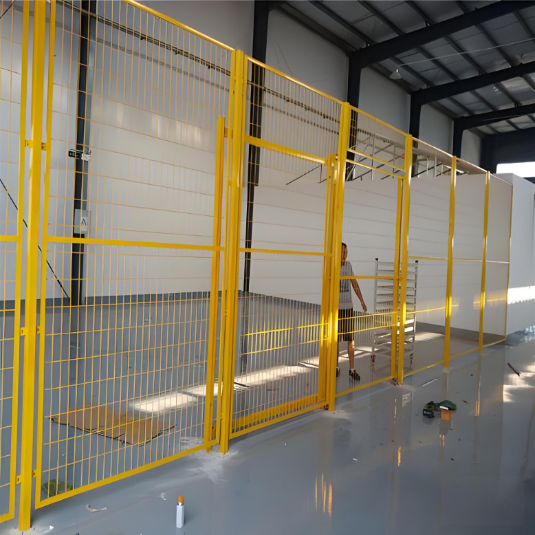 1.5M High Metal Wire Mesh Fencing Workshop Isolation Net Perforated