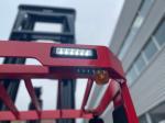 AC Motor 2000KG 2T Electric Reach Truck With 3-11m Lifting Height