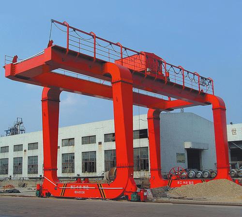 Electric Box Girder Gantry Crane for Construction Sites / 37t - 15m - 9m /