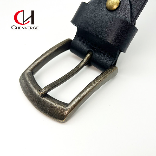 Standard Size Black And Brown Genuine Leather Belt With Metal Buckle
