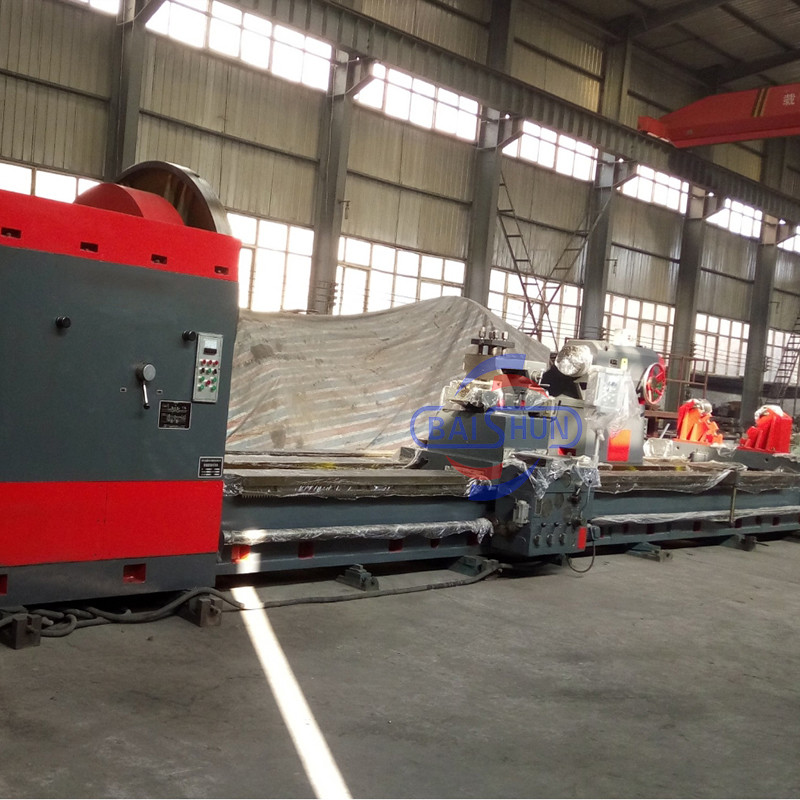Heavy Duty Three Guideway China Professional Horizontal Manual Lathe For Turning Shaft