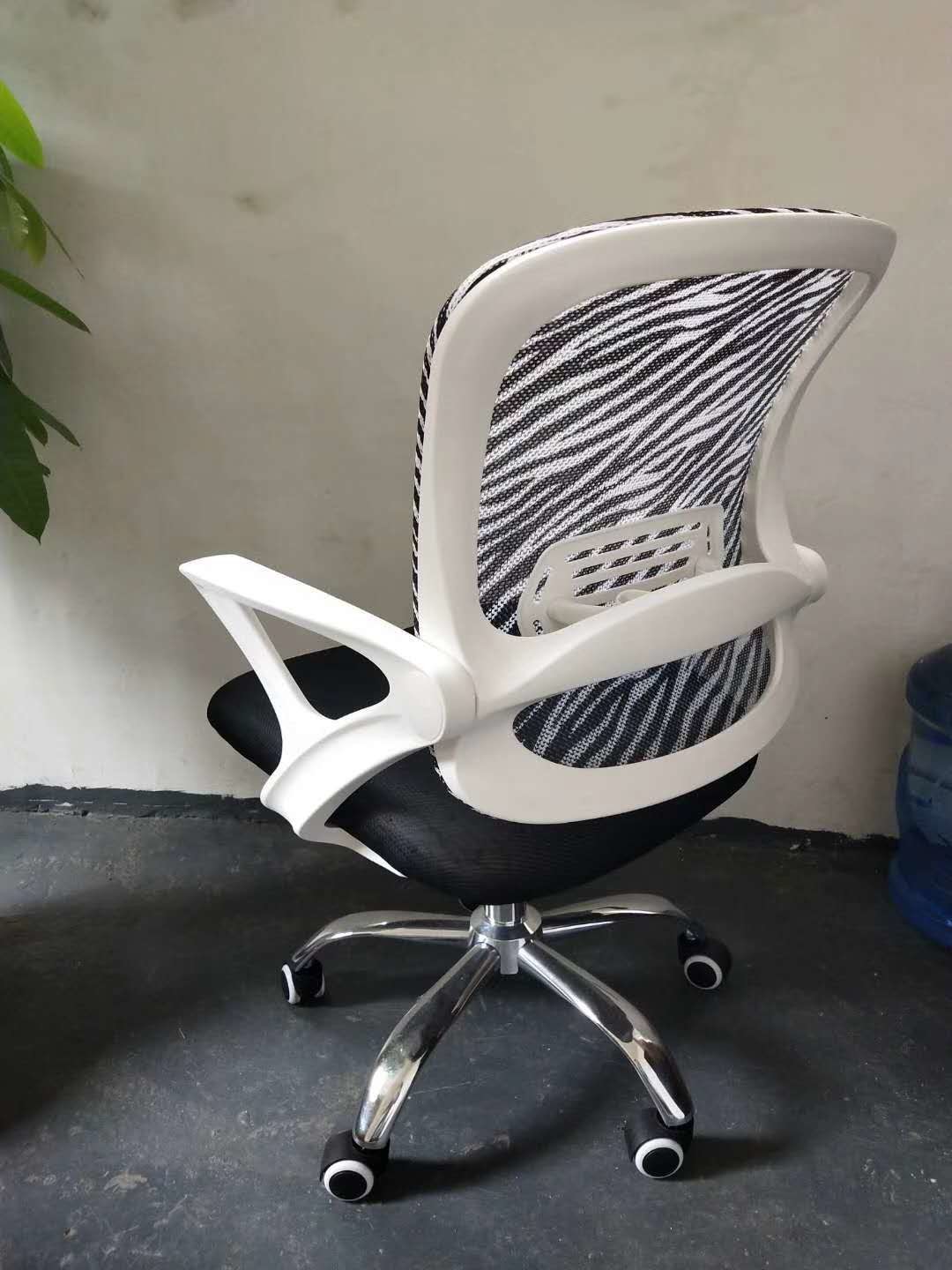 2018 New Task Chair White Frame Office Chair Mesh Chair New Design Staff Chair