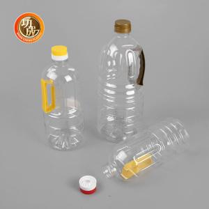 China Custom 1 Litre Plastic Soy Sauce Bottle Cooking Oil PET Bottle With Handle on sale